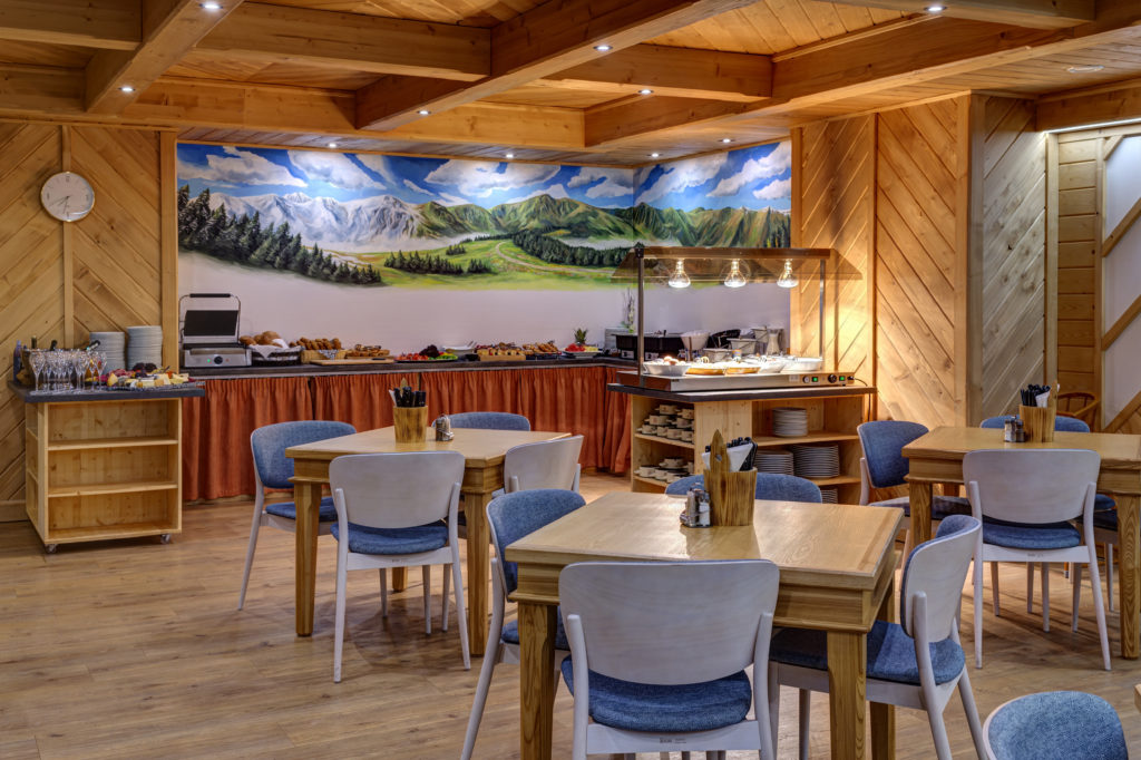 Reštaurácia & Apres Ski bar v hoteli Strachan Family Jasná